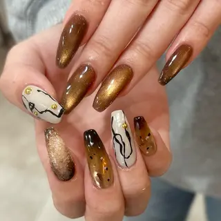 ネイル shio ♡ 11月分予約受付中のネイルデザイン