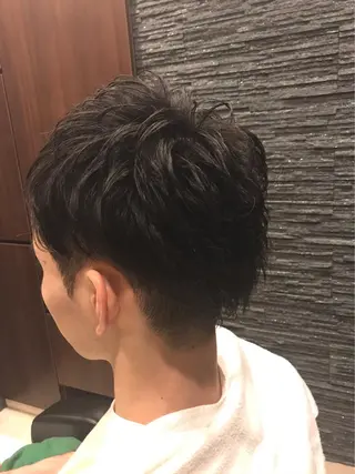 ショート パーマ メンズ 【24時まで営業✨】 吉本 成樹のヘアスタイル