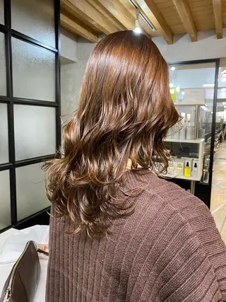 セミロング ヘアアレンジ 切りっぱなしボブ/ デザインカラー店長のヘアスタイル