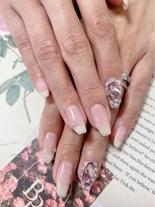 ネイル nail salon Berry所属・前田 りかのネイルデザイン