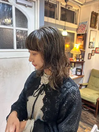 ミディアム カラー パーマ 清水千優/パーマ/透 明感カラー/メンズのヘアスタイル