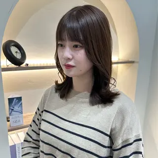 ミディアム カラー 赤み消し/オリーブ カーキ/福田れんのヘアスタイル