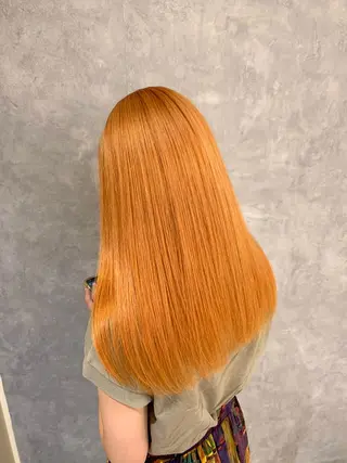 カラー 久永 菫のヘアスタイル