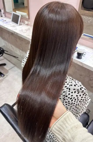 ロング LallYou金山所属・中村 紅葉のヘアスタイル
