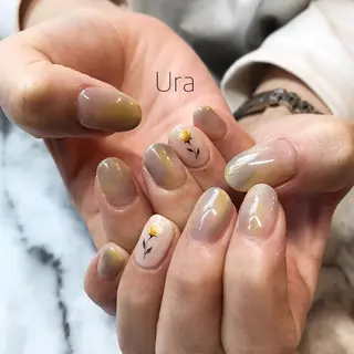 ネイル UrakoNail 《nail》のネイルデザイン