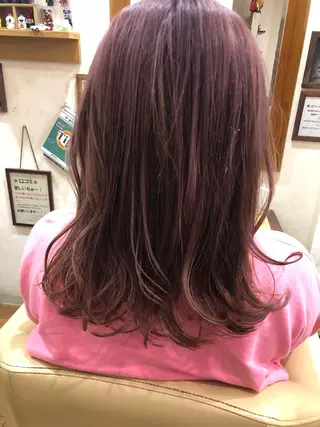 セミロング 國次 夕貴のヘアスタイル