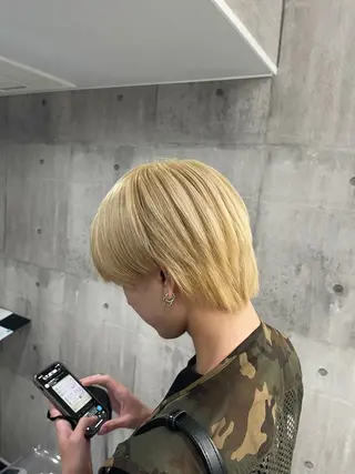 セミロング カラー パーマ ヘアアレンジ メンズ キッズ レイヤーの魔術師 𓍼takumi𓍼のヘアスタイル