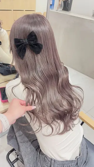 ロング ゆるふわ透明感カラー 🎀ほの/表参道のヘアスタイル
