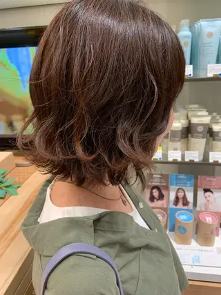 ショート カラー ヘアアレンジ 山下 加織のヘアスタイル