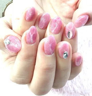 ネイル e.nail所属・和賀井 恵理のネイルデザイン