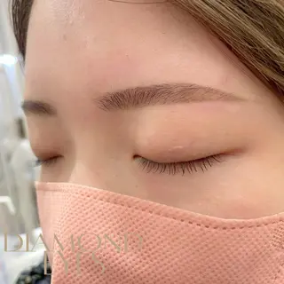 アイブロウ 千葉 真理菜のマツエク・マツパデザイン