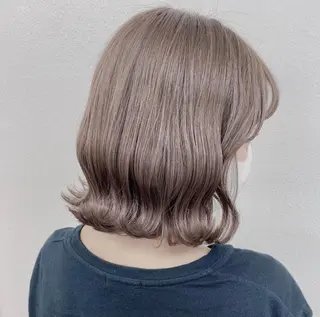 ショート グレージュ 透明感 ブリーチなし田島晃汰のヘアスタイル