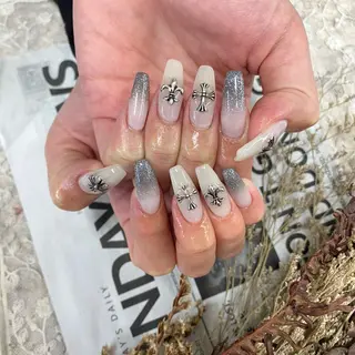 ネイル Basic町田本店 EMIRIのネイルデザイン