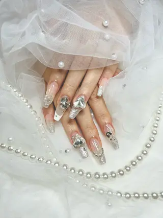 ネイル 【Laule‘a 】のネイルデザイン