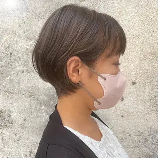 ショート カラー ママ美容師🙆‍♀️ yukaのヘアスタイル
