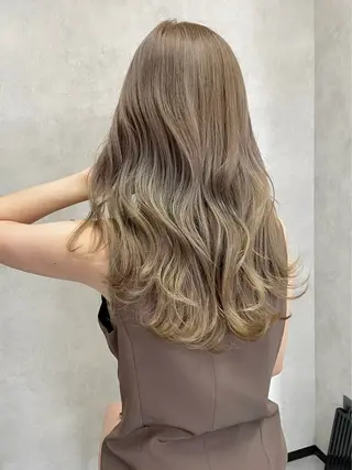 ロング SUNNY キララのヘアスタイル