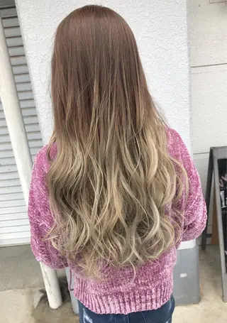 ロング カラー レイヤーカット匠 イソザキノリユキのヘアスタイル