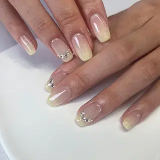 ネイル aimer more ANZU🍯のネイルデザイン