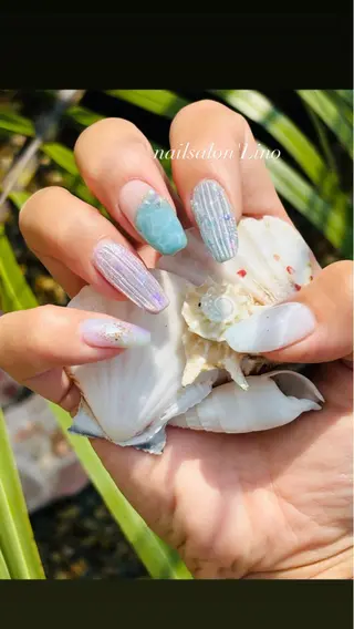 ネイル Lino𓂃⟡.· Chizuruのネイルデザイン