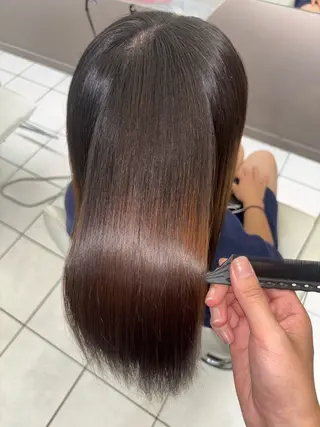 艶髪カラー💕吉田 早弥のヘアスタイル