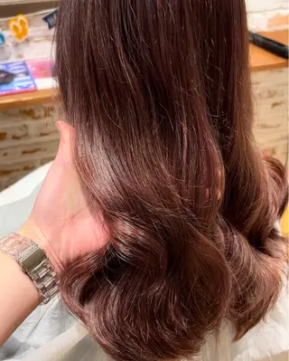 ロング ハイトーン/ ダブルカラー/透明感のヘアスタイル