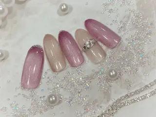 ネイル Cat's eye TOKYO 新宿店のネイルデザイン