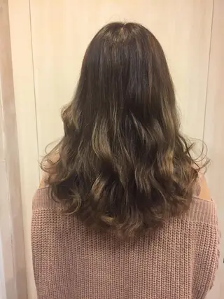 セミロング カラー _WHITE 高槻店 平野湧人　/髪質改善のヘアスタイル