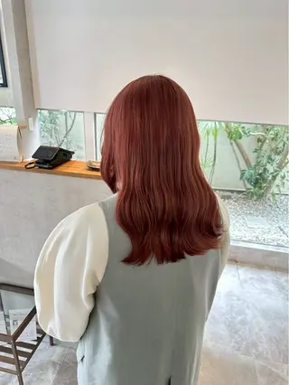セミロング カラー bifino moda所属・山口 凛のヘアスタイル
