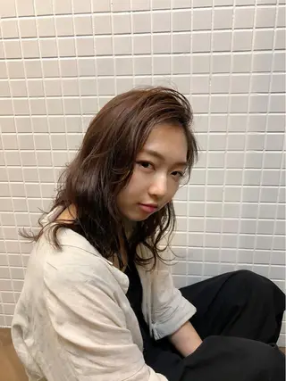 セミロング H by Real meのヘアスタイル