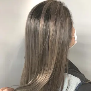 セミロング 🌟髪質改善ケアカラ ー美髪縮毛矯正y🌟のヘアスタイル