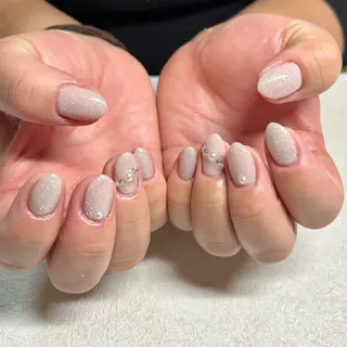 ネイル EMUR Ioriのネイルデザイン