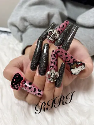 ネイル riri オーナーのネイルデザイン