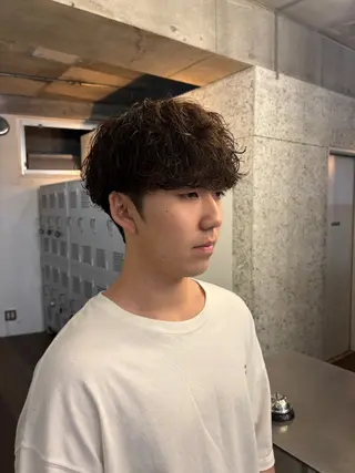 ミディアム パーマ メンズ fifth 庄子愛彩のヘアスタイル