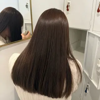ロング カラー H 梅田所属・藤本 泰のヘアスタイル