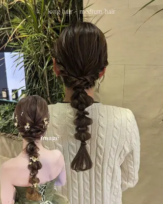 セミロング 髪質改善/お呼ば れヘア/透明感カラーのヘアスタイル