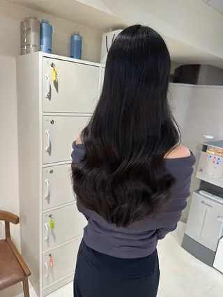 ロング カラー 松永 悠里のヘアスタイル