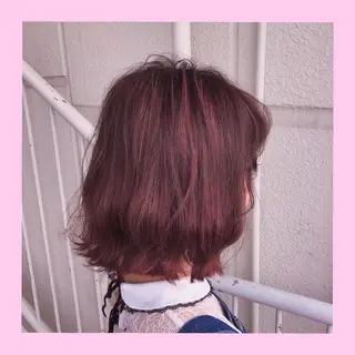 ショート カラー SHIN/レイヤー カット×クロスパーマのヘアスタイル