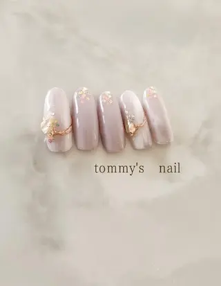 ネイル tommy's nail所属・福岡/若よもぎ蒸し 全身美容が叶うサロンのネイルデザイン