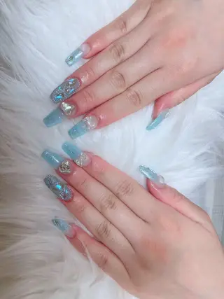 ネイル ハヤシ Rachaelのネイルデザイン