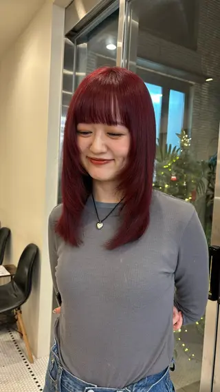 セミロング よこやま なぎさのヘアスタイル