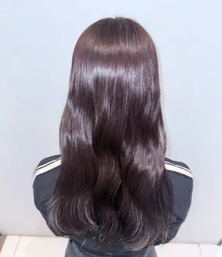 カラー 茂木 寿奈のヘアスタイル