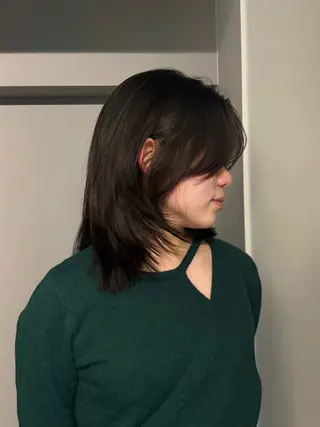 ミディアム 透明感/レイヤー カット🎀Maco.のヘアスタイル