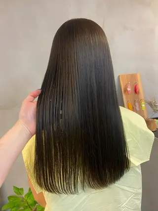 ロング カラー esu 心斎橋店所属・mana／ブリーチ なし／ベージュ／暖色のヘアスタイル