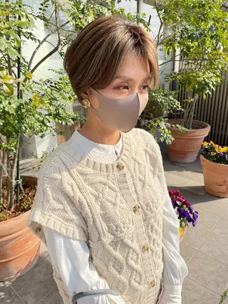 ショート カラー 髪質改善美容室Lust所属・美容室Lust💚 嶋崎 鷹のヘアスタイル