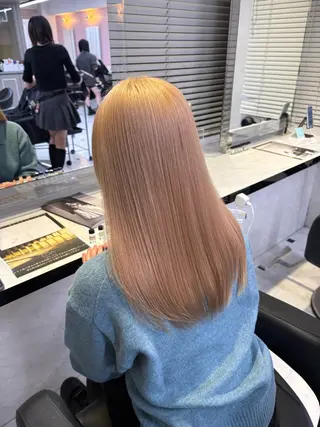 ロング カラー 透明感ベージュカラー ♡上野♡AIのヘアスタイル