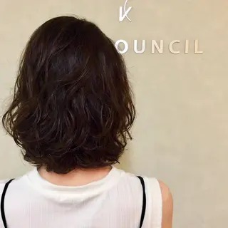 ミディアム 吉田 恒のヘアスタイル