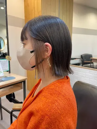 ショート カラー akane .のヘアスタイル