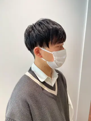 メンズ アイブロウ gotoday shaire saron所属・miu. ボブ/透け感カラーのヘアスタイル