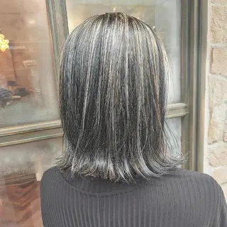 ミディアム カラー grow上野御徒町【グロウ】所属・ブリーチ・ハイトーン 特化🎉内山のヘアスタイル