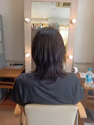 ミディアム DiMPlE  【ディンプル】 越谷/越谷駅前所属・DiMPlEみやじま はつみのヘアスタイル